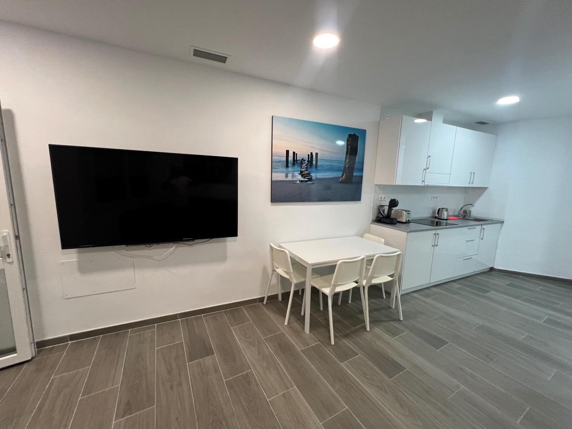 Apartamentos Beachydays Metropolis D توريمولينوس المظهر الخارجي الصورة